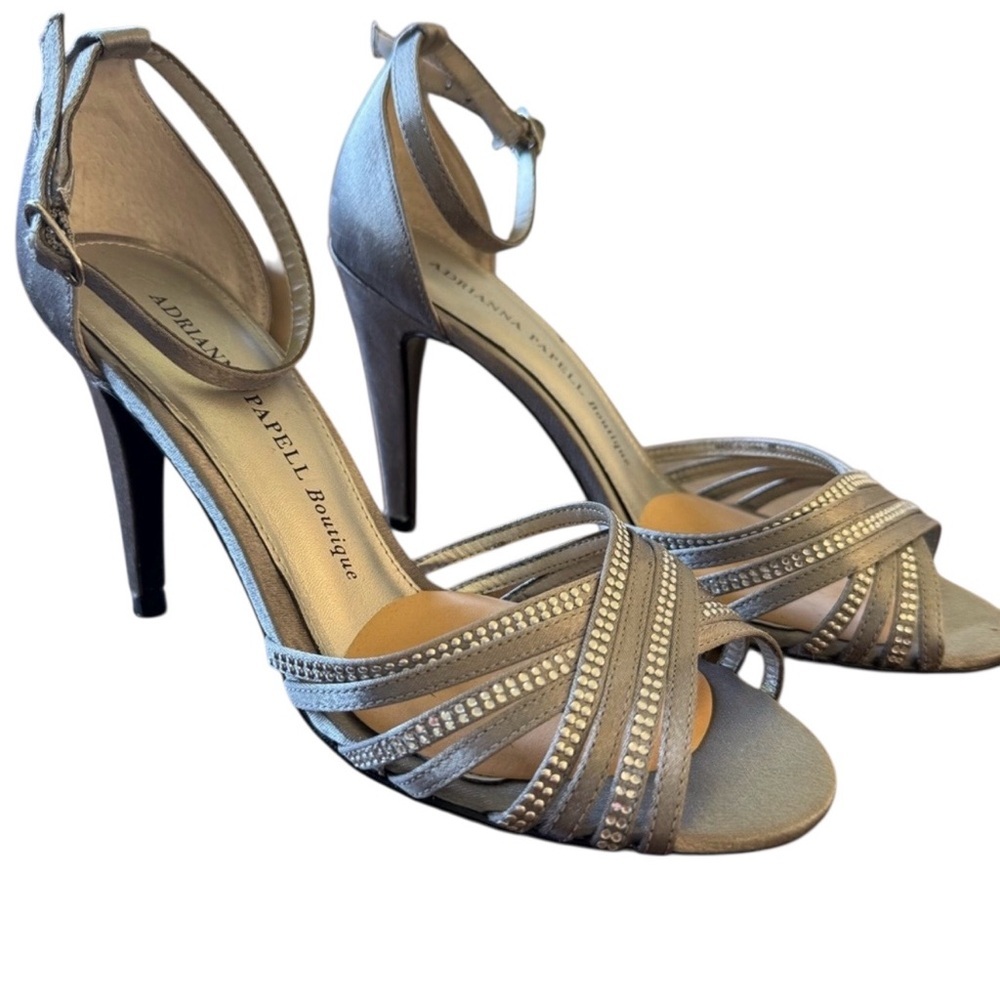 Adrianna Papell Womenβs Rhinestone Heels grey/silver color size 6